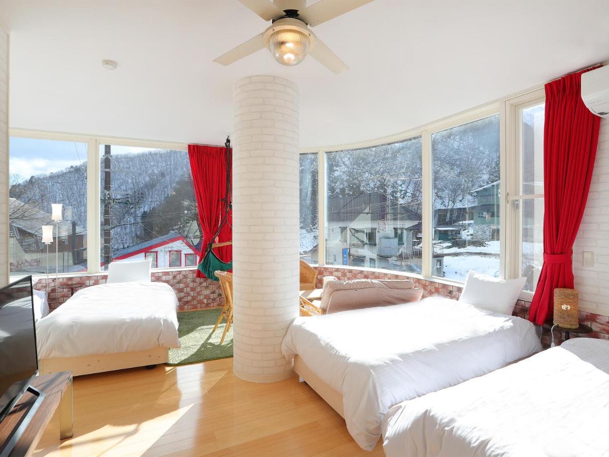 Lift Inn Hakuba Goryu Exterior foto